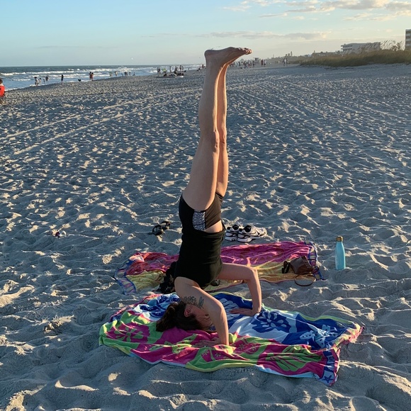 Meet your Posher, Jen - Picture 4 of 6